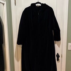 Full Length Black Velvet Victorian Opera Cape Hood
